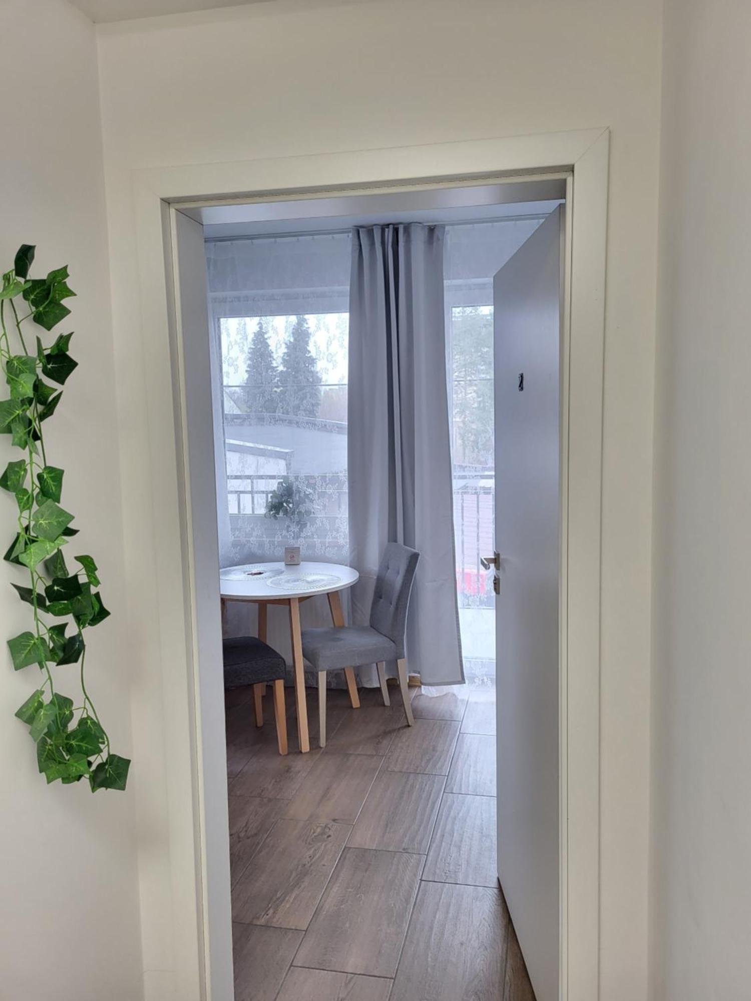 Pokoje - Studio Gliwice I Przy Onkologii Buitenkant foto