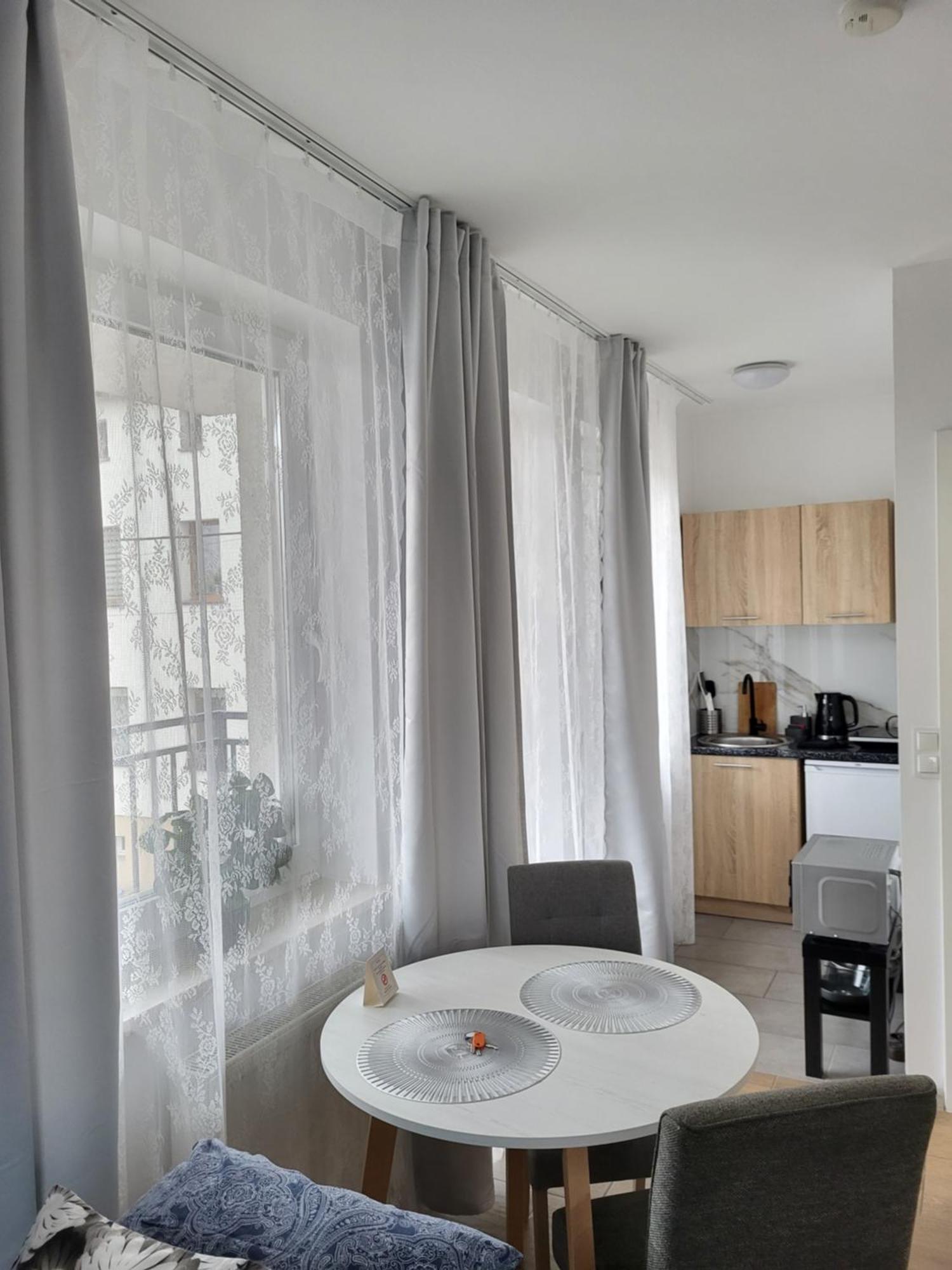 Pokoje - Studio Gliwice I Przy Onkologii Buitenkant foto