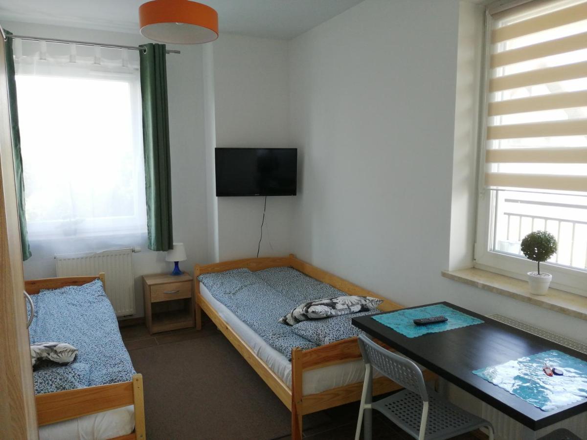 Pokoje - Studio Gliwice I Przy Onkologii Buitenkant foto